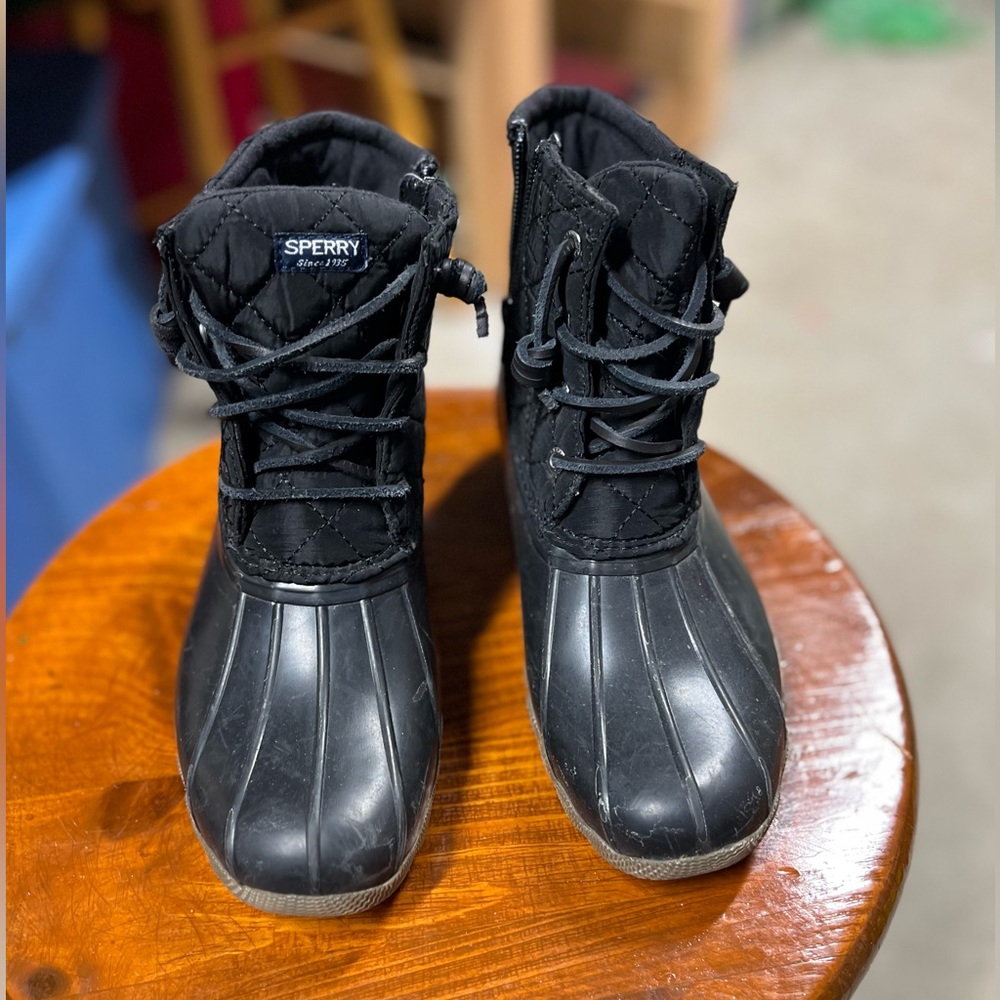 Girls Sperry rain boots